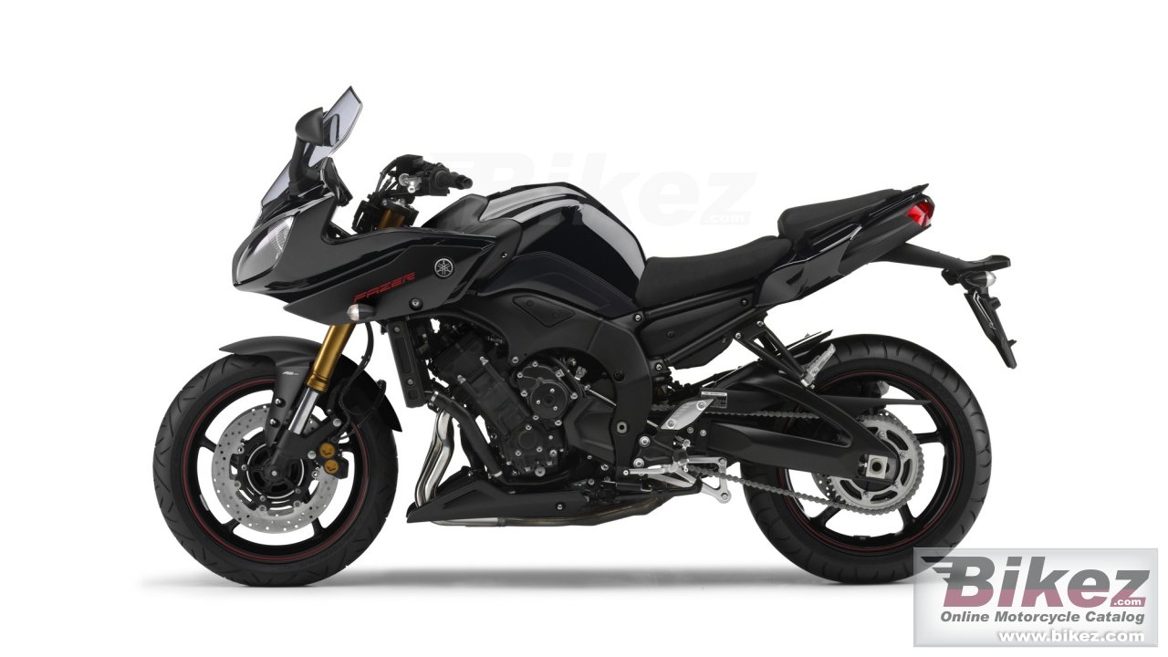 Yamaha Fazer8