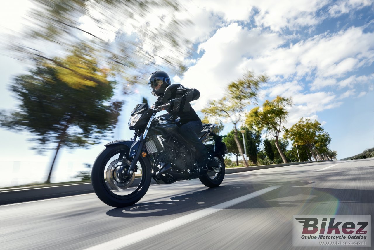 Yamaha MT-03