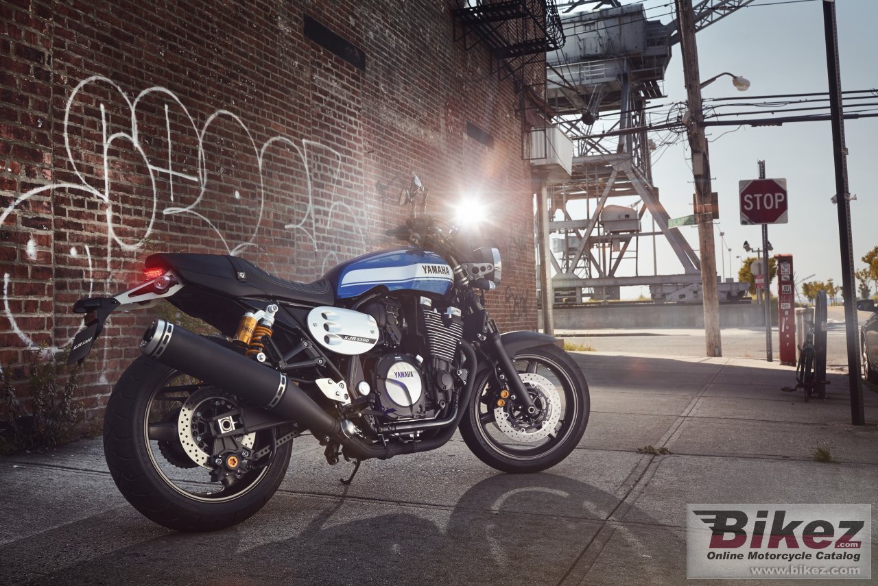 Yamaha XJR1300