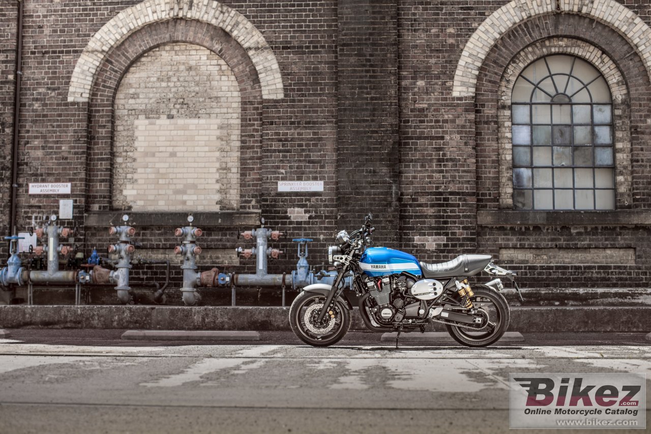 Yamaha XJR1300