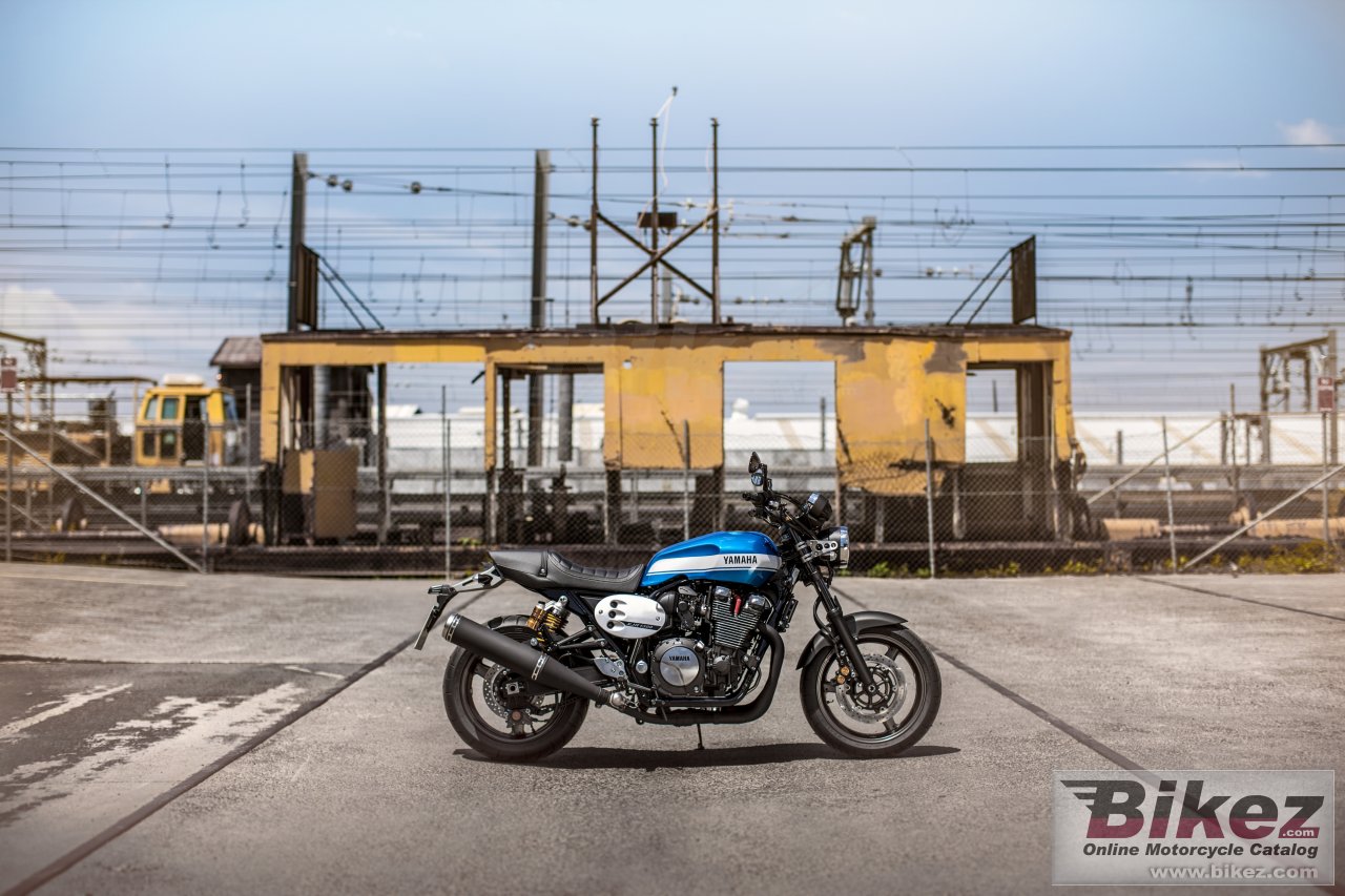 Yamaha XJR1300