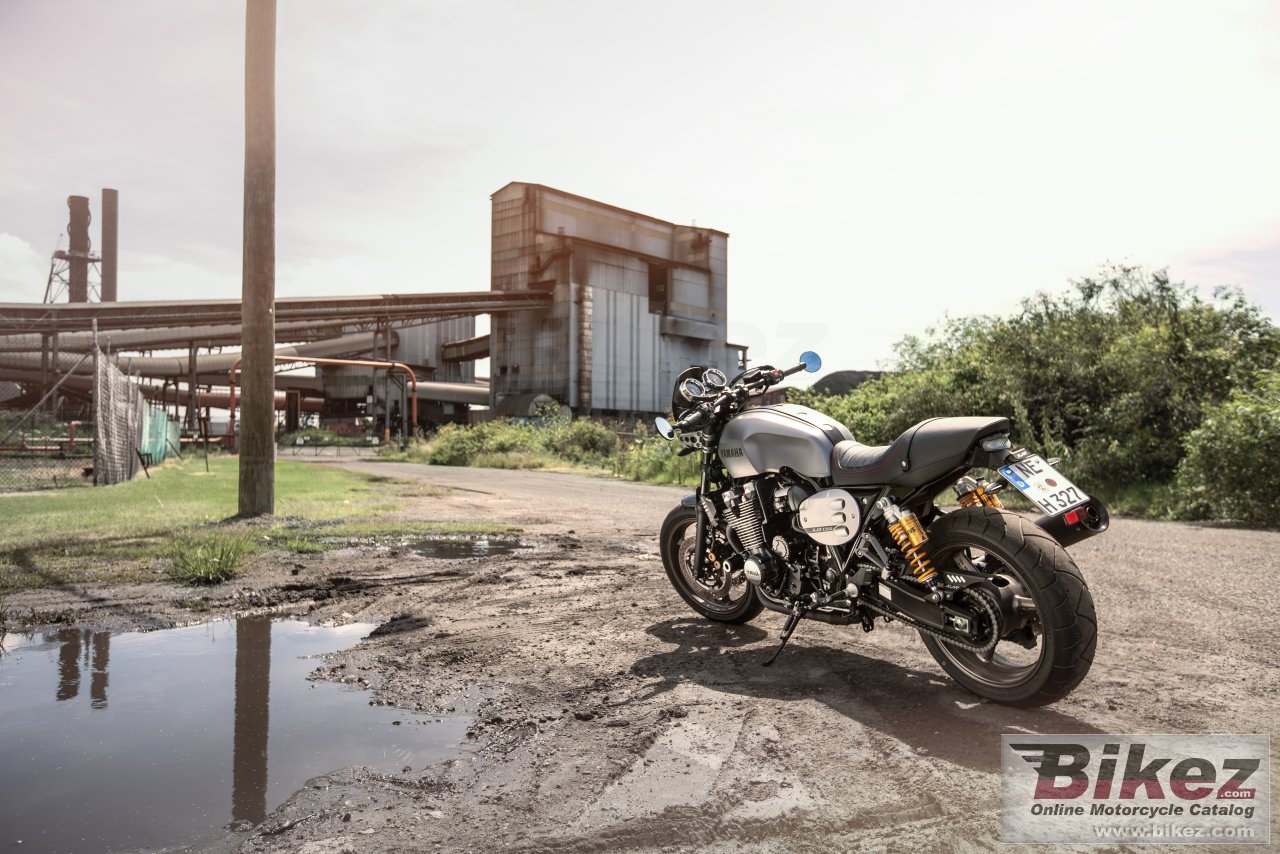 Yamaha XJR1300