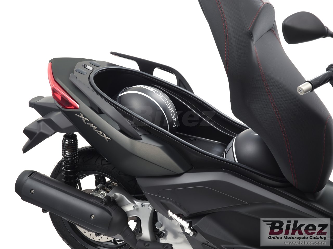 Yamaha X-MAX 125