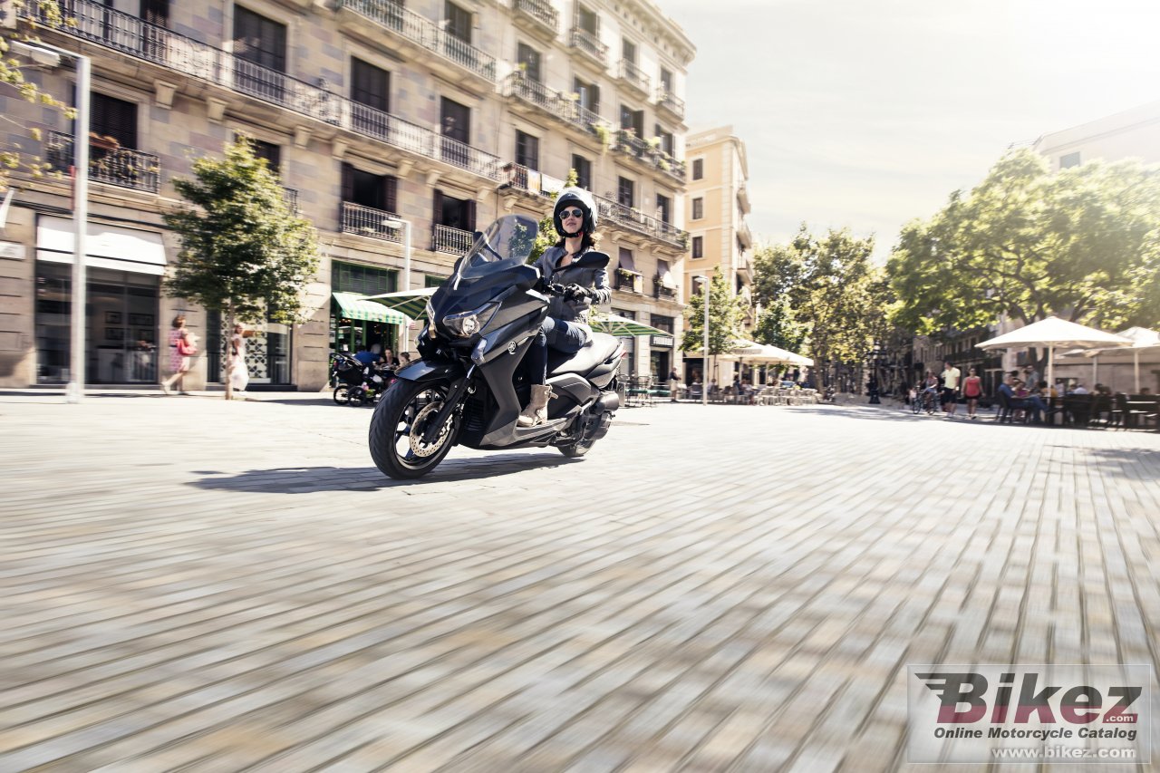 Yamaha X-MAX 125