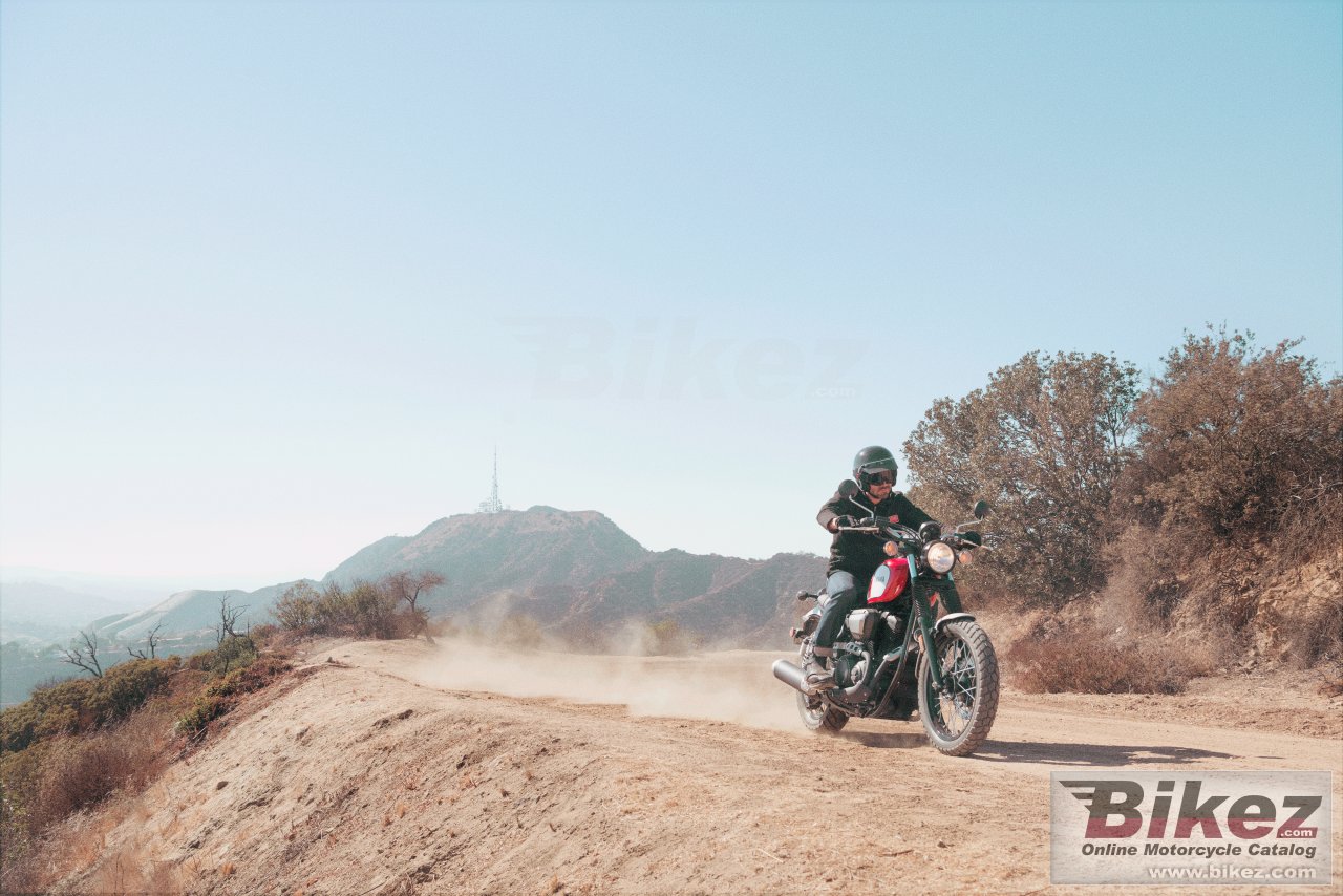 Yamaha SCR 950