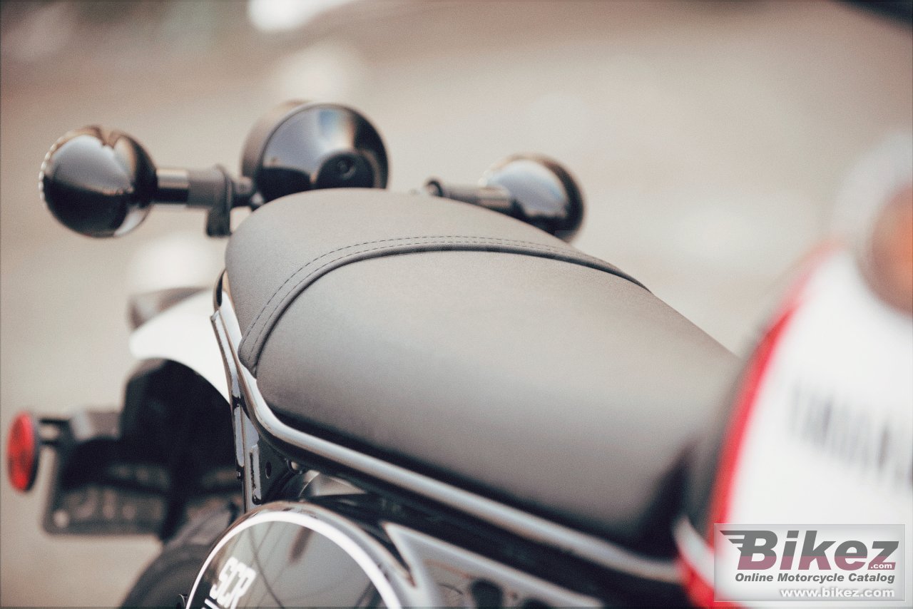 Yamaha SCR 950