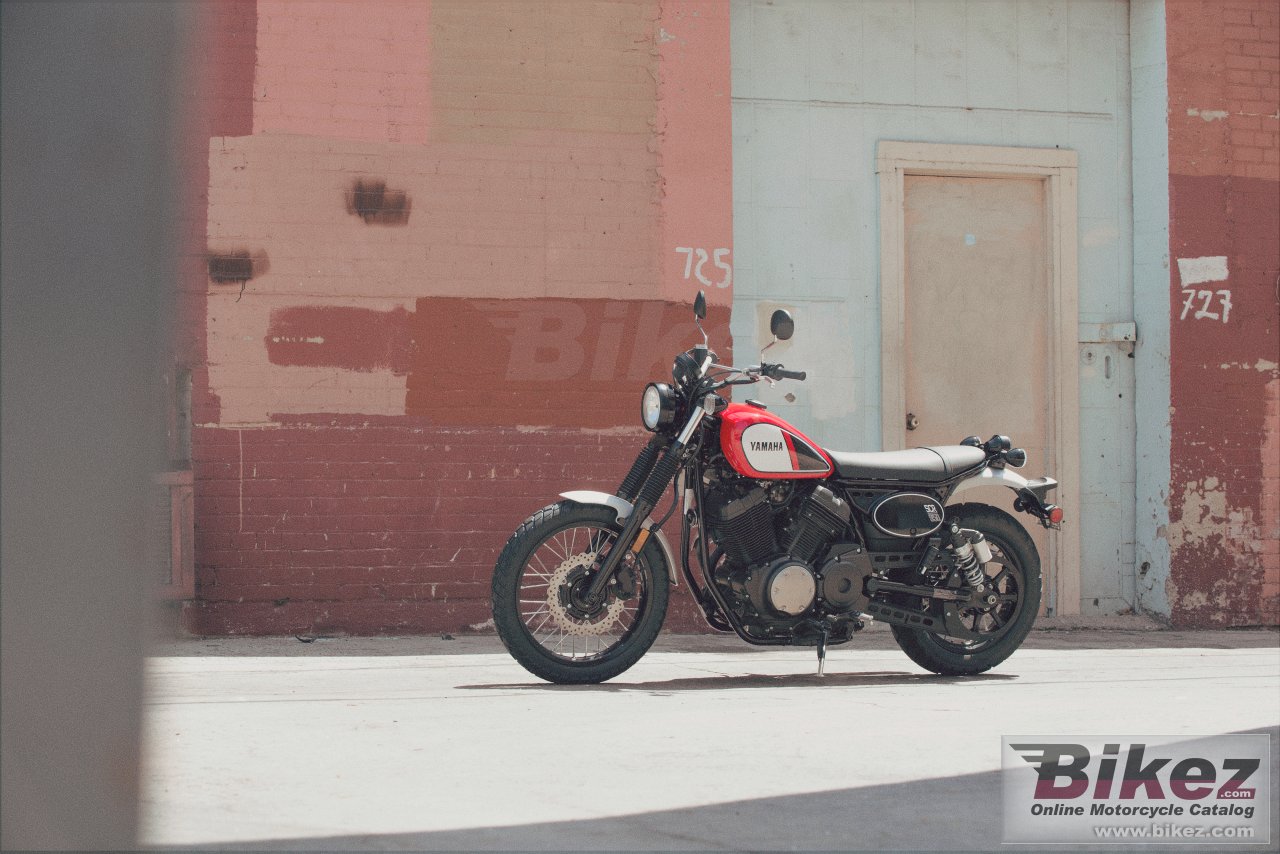 Yamaha SCR 950