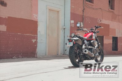2017 Yamaha SCR 950
