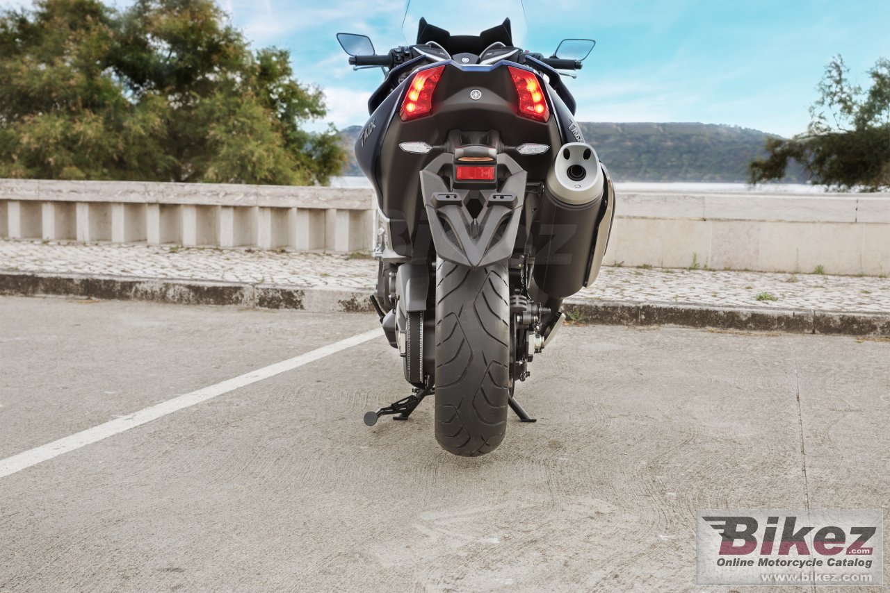 Yamaha TMAX DX