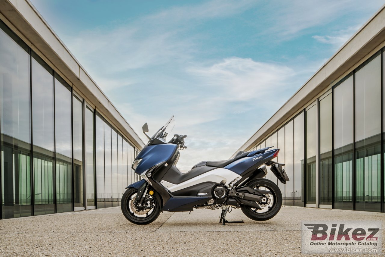 Yamaha TMAX DX