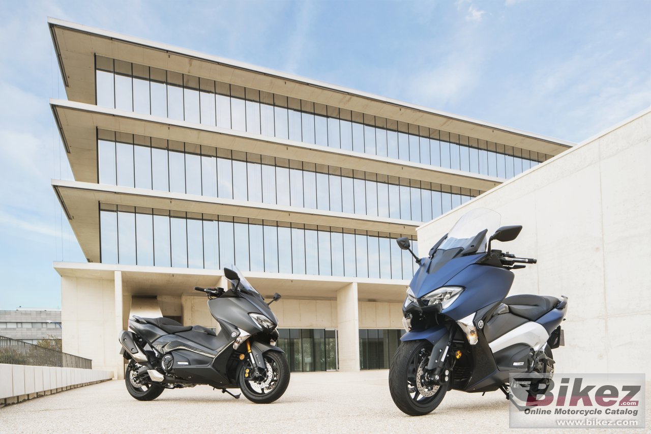 Yamaha TMAX DX