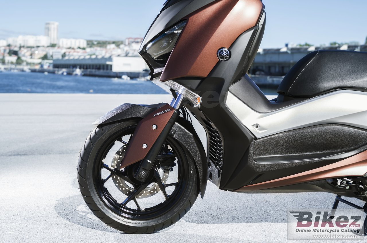 Yamaha X-MAX 300