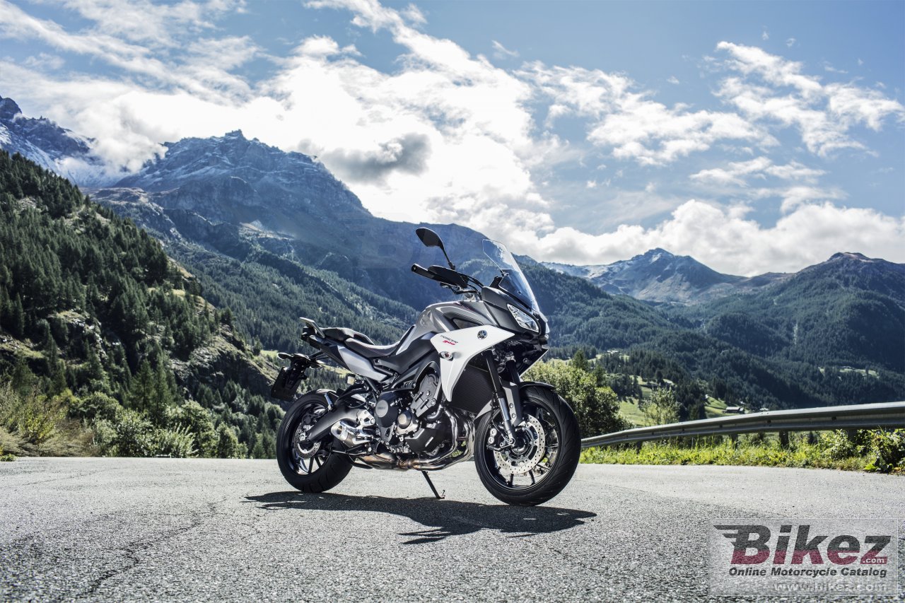 Yamaha Tracer 900
