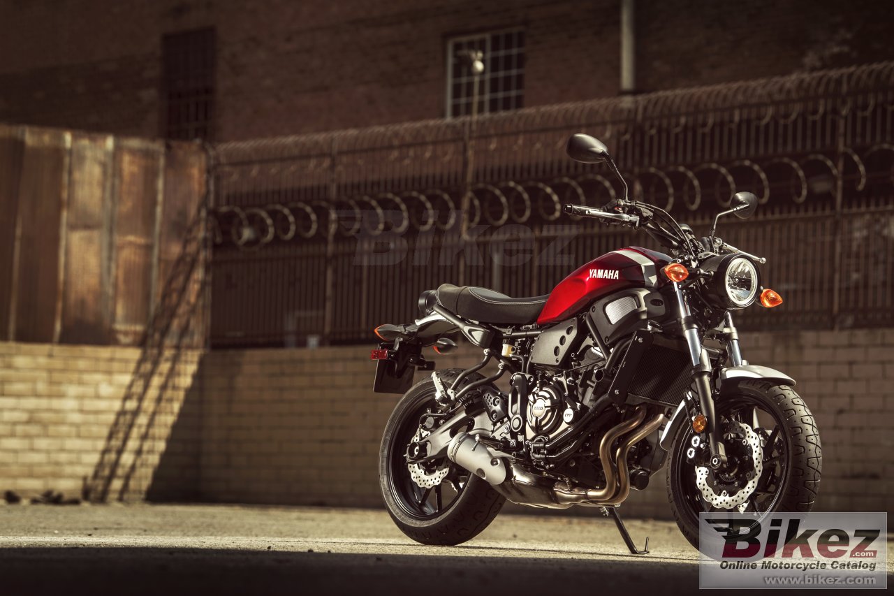Yamaha XSR700