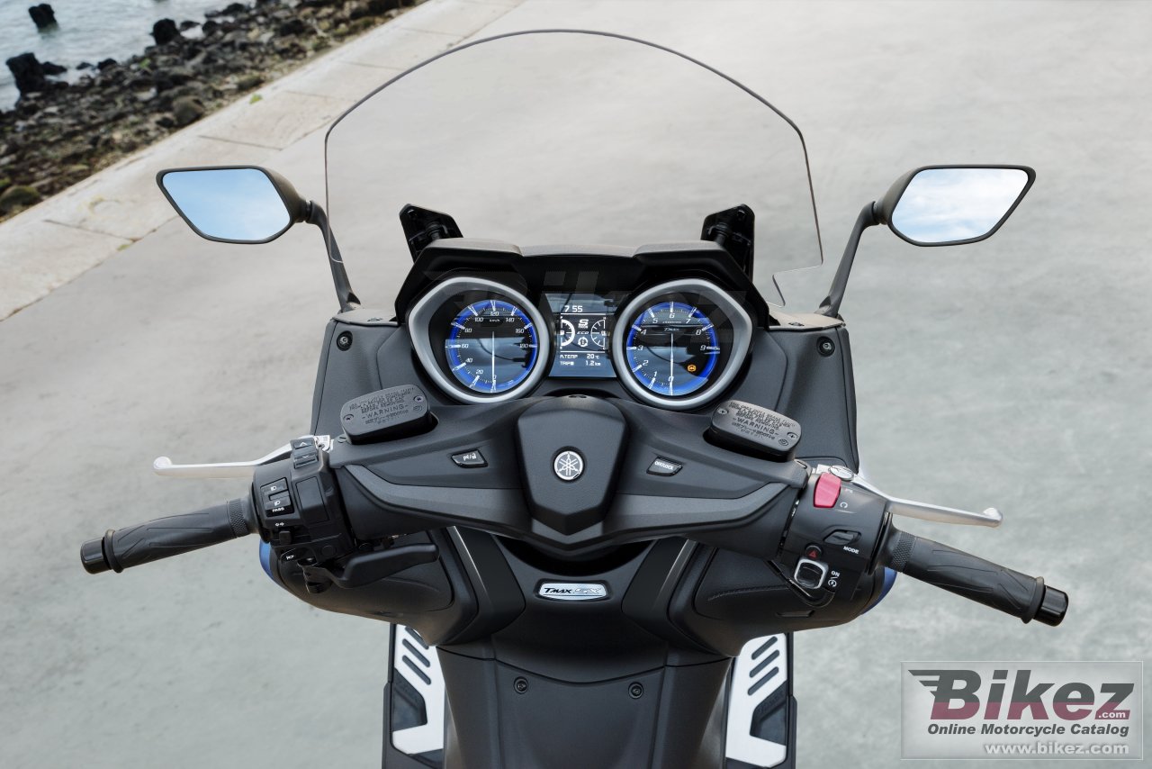 Yamaha TMAX SX