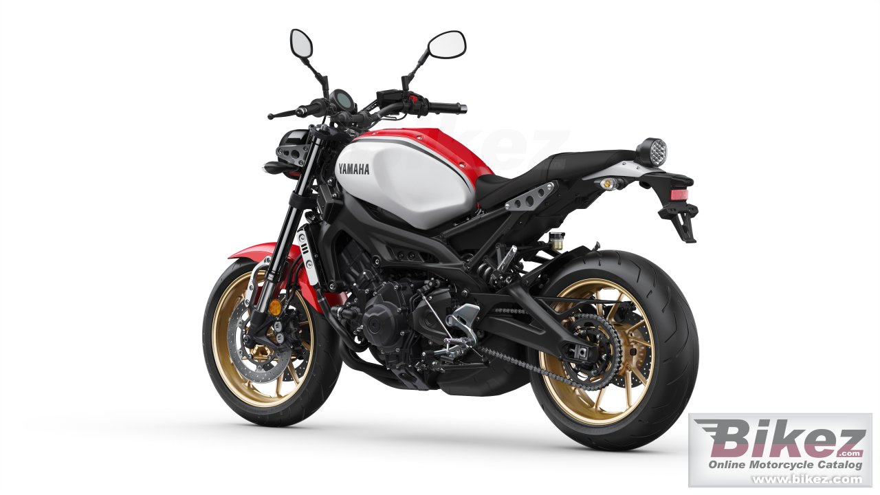 Yamaha XSR700