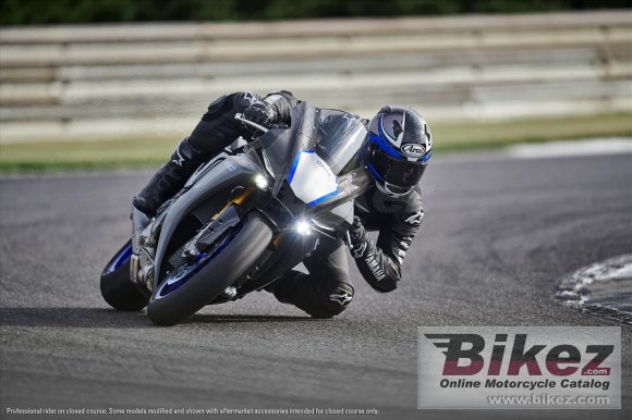 2020 Yamaha YZF-R1M