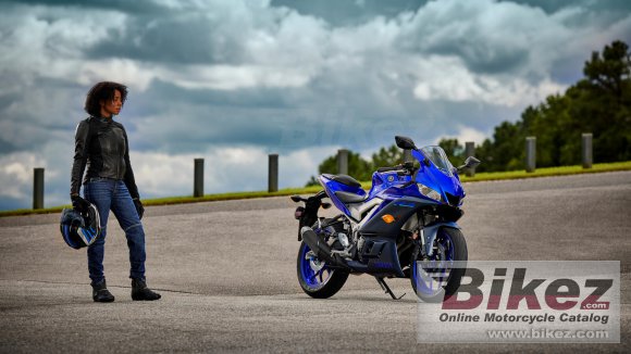 2022 Yamaha R3