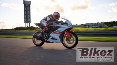 2022 Yamaha R125 World GP 60th Anniversary