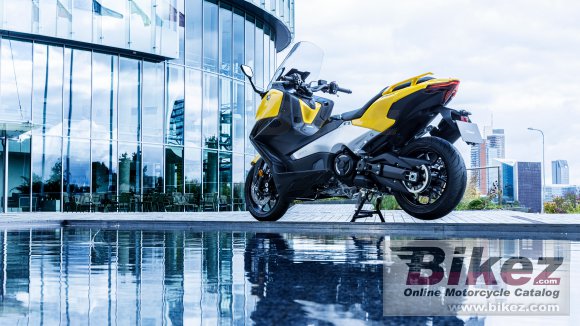 2022 Yamaha TMAX 560