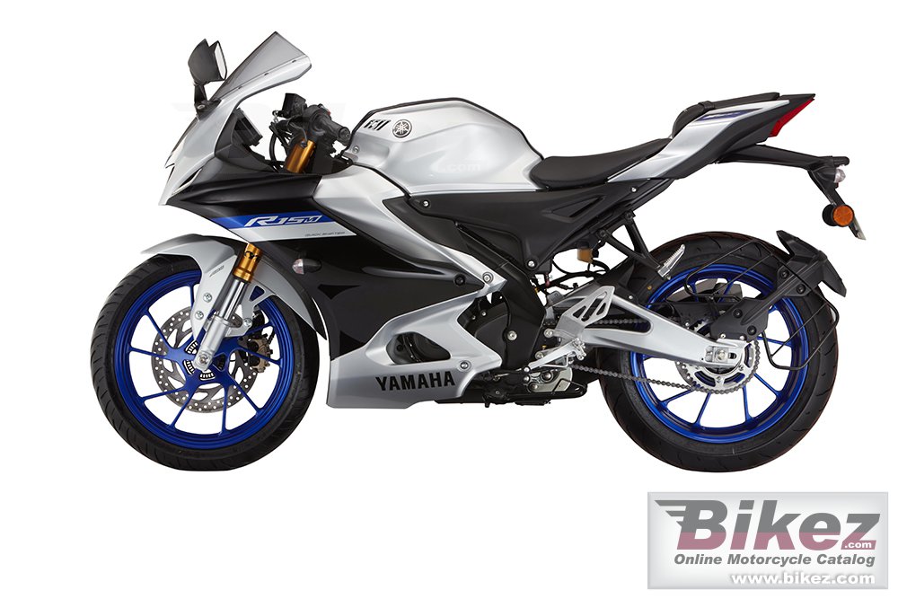 Yamaha R15M