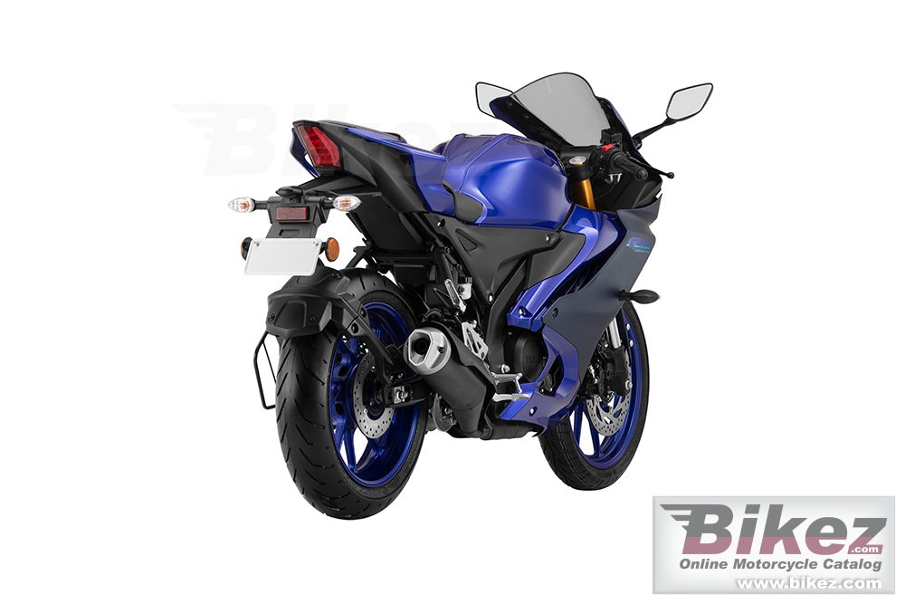 Yamaha R15 V4