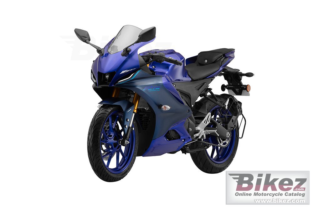 Yamaha R15 V4