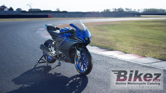 2023 Yamaha R125