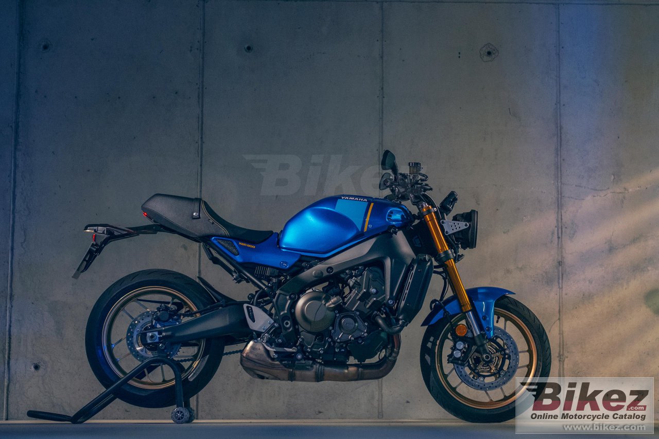 Yamaha XSR900