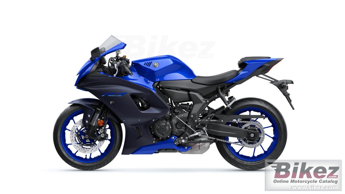 Yamaha R7