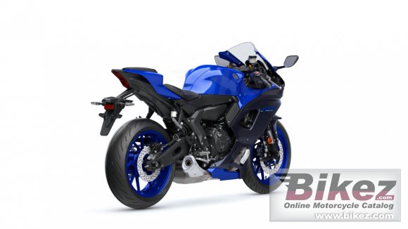 2023 Yamaha R7