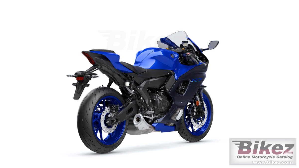 Yamaha R7