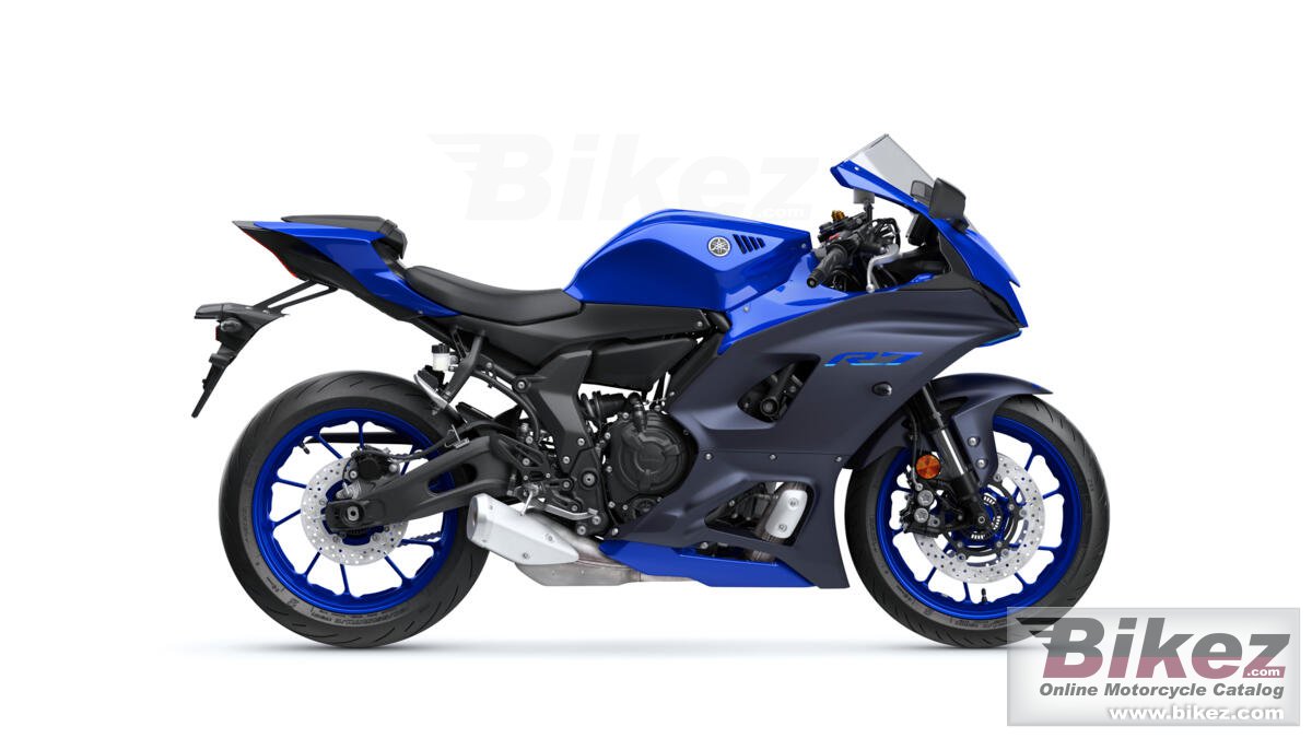 Yamaha R7