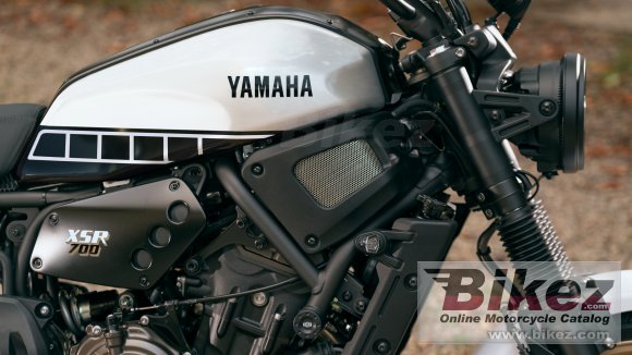 2023 Yamaha XSR700 Legacy