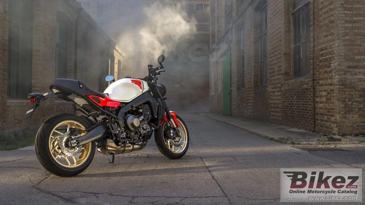 Yamaha XSR900